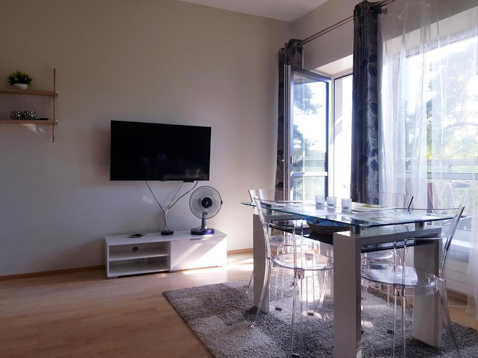 Sunny Beach Apartment Narva-Joesuu Bagian luar foto